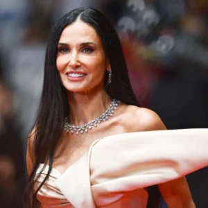 Demi Moore, 61, Ditches Her Criticized Long Hair: Fans React to Her New ‘So Flattering’ Sleek Hairdo